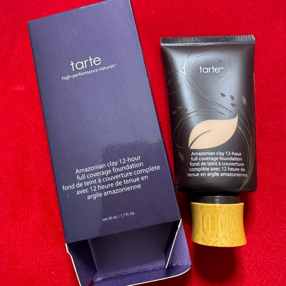 Brand new Foundation Tan Sand color Tarte high performance Amazonian  sealed